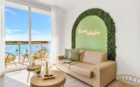 Hollywood Beach - Front Bay View - Amazing Pool