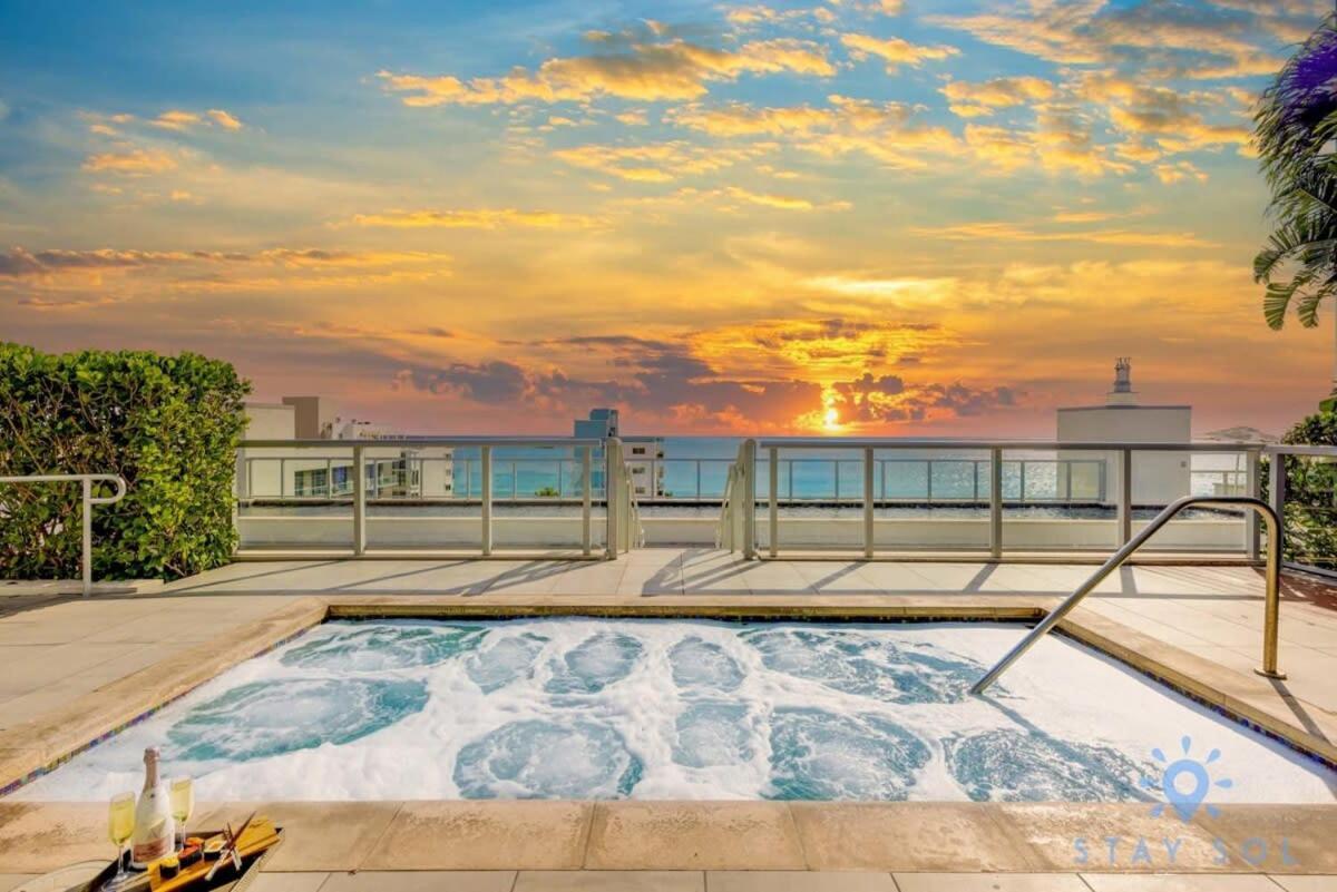 Hollywood Beach - Front Bay View - Amazing Pool Exterior photo